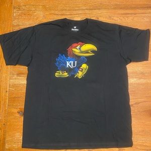 Men’s Graphic College Tshirt